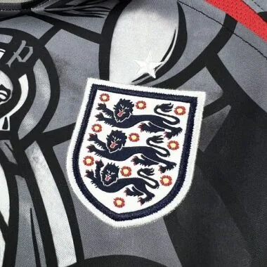 Equipación para el partido de 2026 entre Inglaterra y el Palace. Camisetas de fútbol baratas al por mayor en Yupoo