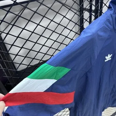 2025 Italy Windbreaker Jacket Kit S-3XL Cheap Football Jersey Wholesale Yupoo