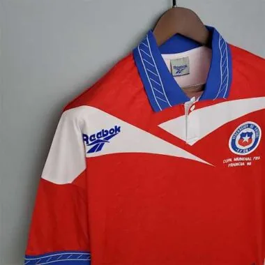 1998 Chile home