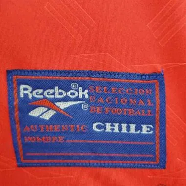 1998 Chile home
