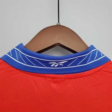 1998 Chile home