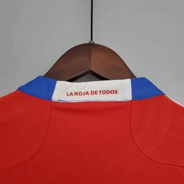 2021 Chile woman home