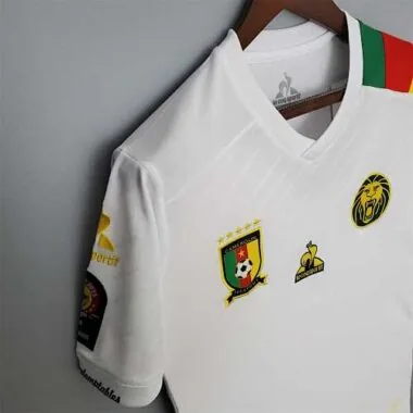 Cameroon white