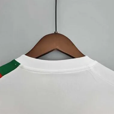Cameroon white
