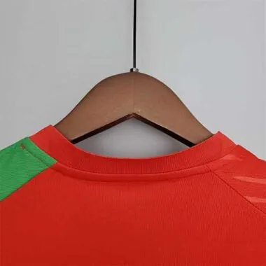 Cameroon red