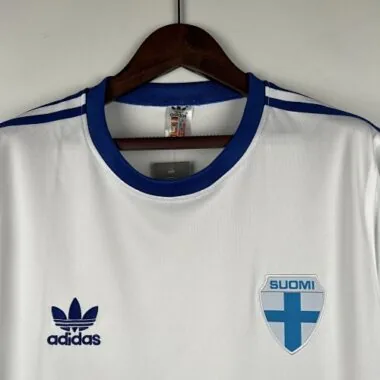 1982 Finland Home S-XXL football t-shirt