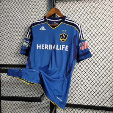 11-12 Galaxy away