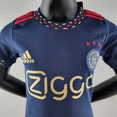 22-23 Ajax uittenue voor kinderen
