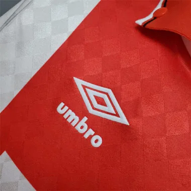 89-90 Ajax home