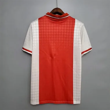 89-90 Ajax home