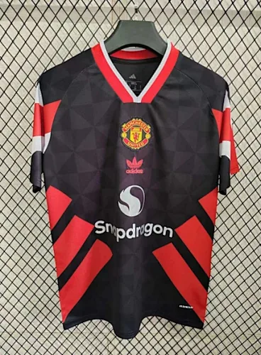 25-26 Manchester United Retro Special Edition Kit S-4XL Cheap Football Jersey Wholesale Yupoo