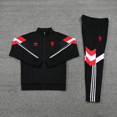 2025/26 Manchester United trainingskits trainingspakken Jacket voetbalshirt albumfoto 5
