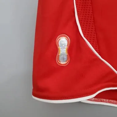 06-07 Retro Liverpool Soccer Jersey Home