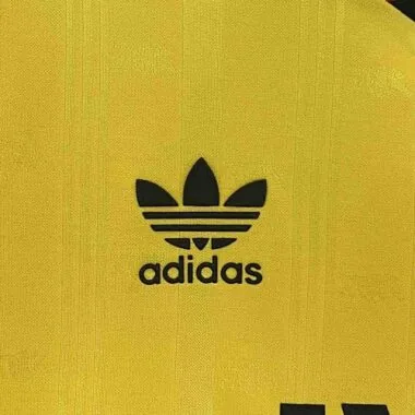 86-88 Arsenal away