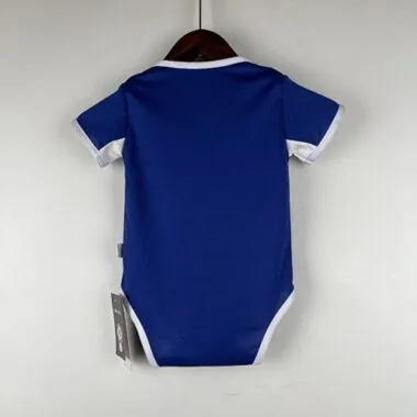 23–24 Chelsea Baby-Heimtrikot, Größe 9–12, bestes Fußballtrikot