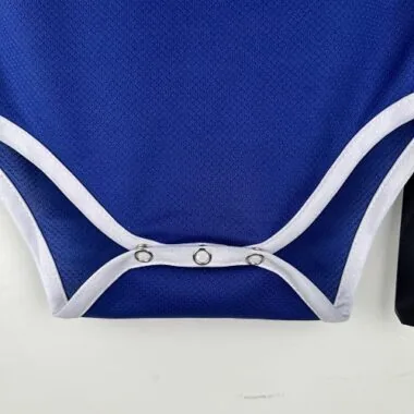 23–24 Chelsea Baby-Heimtrikot, Größe 9–12, bestes Fußballtrikot