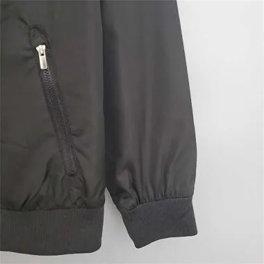 2021/22 Tottenham Hotspur purple-black windbreaker