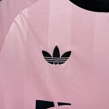 2025/26 Newcastle United keeper Kit voetbalshirt albumfoto 3