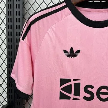 2025/26 Newcastle United keeper Kit voetbalshirt albumfoto 7