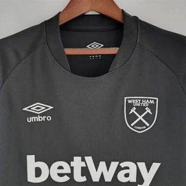 2022/23 West Ham United away