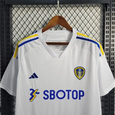23.–24. Auswärtsspiel bei Leeds United