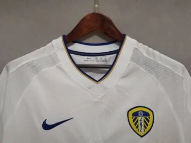 00-01 Leeds United home