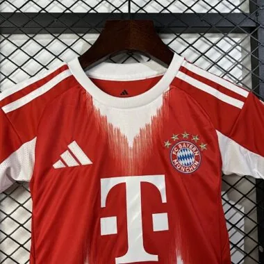 25-26 Kids Bayern Thuis 16-28