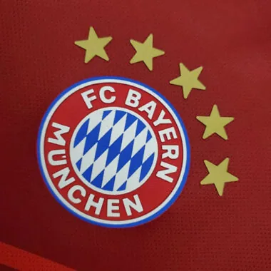21-22 Bayern Munich home