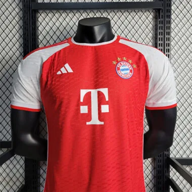 Versão para jogadores do Bayern, vermelha, 23-24