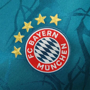 23-24 Bayern Co branded Special Edition player version