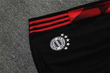 22-23 Bayern Training Suit Short Sleeve Kit Red