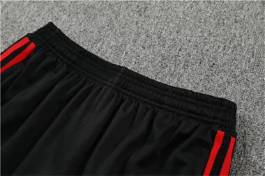 22-23 Bayern Training Kit Black