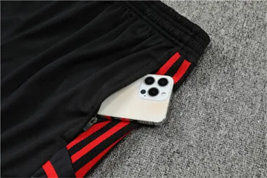 22-23 Bayern Training Kit Black