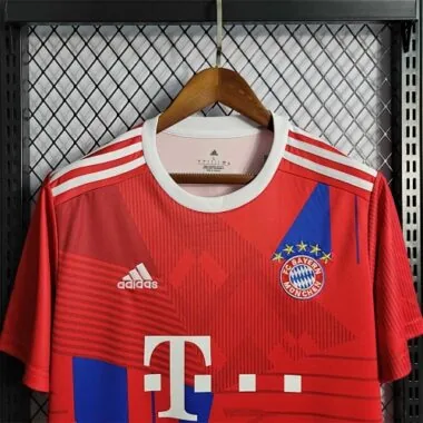 2022/23 Bayern red 10 Champion Commemorative Edition