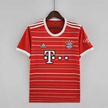 22-23 Bayern home 7