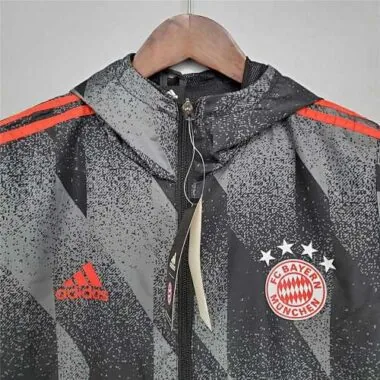 Casaco corta-vento com padrão preto do Bayern de Munique 21-22
