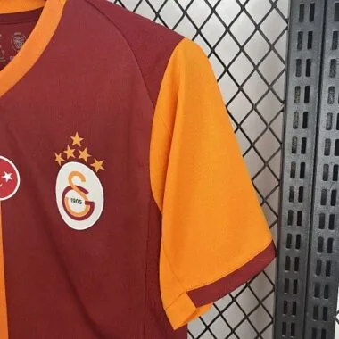 25-26 Galatasarays Home Kit S-2XL Cheap Football Jersey Wholesale Yupoo