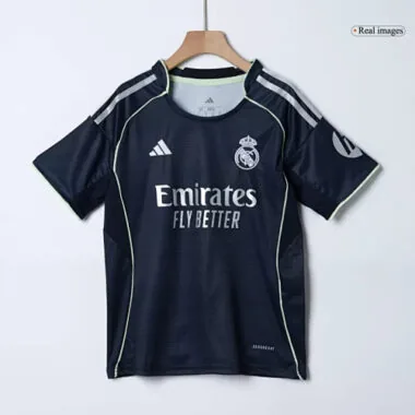 2025/26 Kids Real Madrid visitante Kids Full Kit camisola de futebol foto do álbum 5