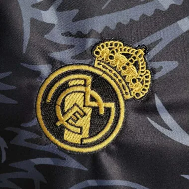 25–26 Real Madrid „Dragon“ Sonderedition – Günstige Fußballtrikots im Großhandel bei Yupoo