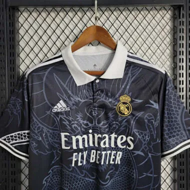 25–26 Real Madrid „Dragon“ Sonderedition – Günstige Fußballtrikots im Großhandel bei Yupoo
