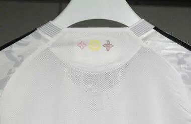 25-26 Players Real Madrid x LV Special Edition Kit S-3XL Cheap Football Jersey Wholesale Yupoo