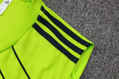 25-26 Real Madrid Sleeveless Training Kits Tracksuits Cheap Football Jersey Wholesale Yupoo