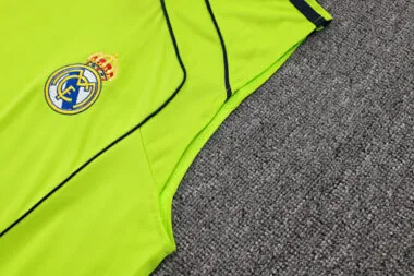 25-26 Real Madrid Sleeveless Training Kits Tracksuits Cheap Football Jersey Wholesale Yupoo