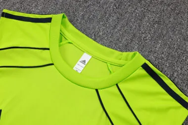 25-26 Real Madrid Sleeveless Training Kits Tracksuits Cheap Football Jersey Wholesale Yupoo