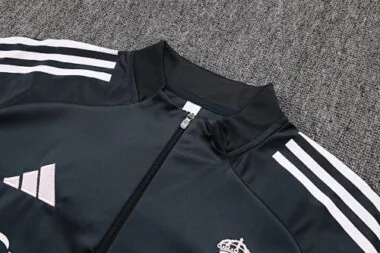 25-26 Real Madrid Training Kits Tracksuits Sweatshirt Cheap Jersey Wholesale Yupoo