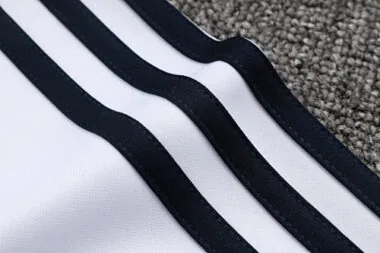 25-26 Real Madrid Training Kits Tracksuits Sweatshirt Cheap Jersey Wholesale Yupoo