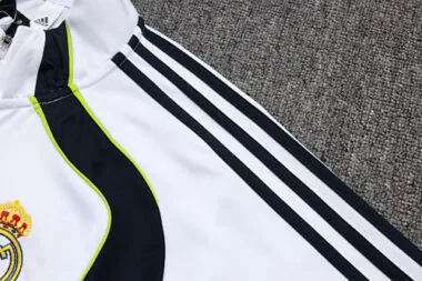 25-26 Real Madrid Training Kits Tracksuits Sweatshirt Cheap Jersey Wholesale Yupoo