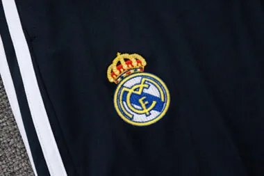 25-26 Real Madrid-trainingskleding, trainingspakken, sweatshirts, goedkope shirts, groothandel Yupoo