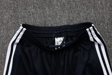 25-26 Real Madrid-trainingskleding, trainingspakken, sweatshirts, goedkope shirts, groothandel Yupoo