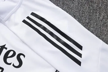 25-26 Real Madrid Training Kits Tracksuits Sweatshirt Cheap Jersey Wholesale Yupoo